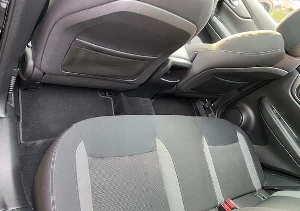 Nissan Qashqai cena 71000 przebieg: 75000, rok produkcji 2018 z Jawor małe 211